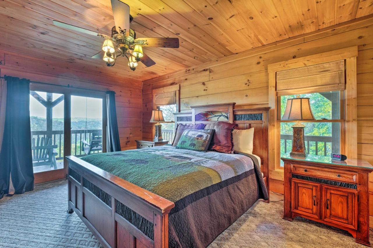 Pigeon Forge Cabin With Brand New Hot Tub And Views! Vila Sevierville Exterior foto