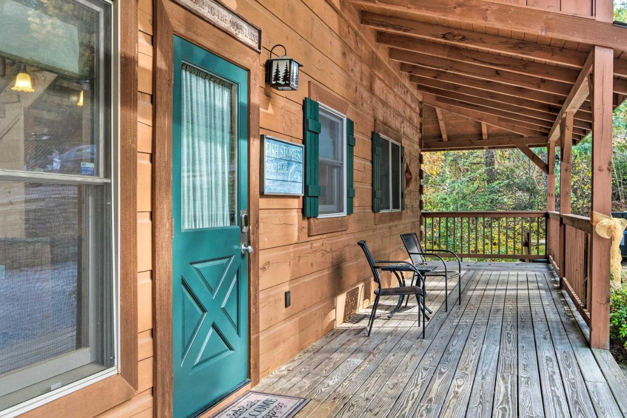 Pigeon Forge Cabin With Brand New Hot Tub And Views! Vila Sevierville Exterior foto